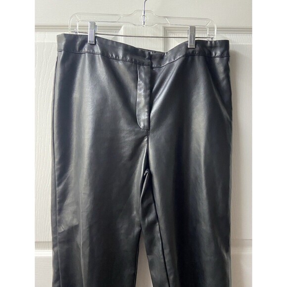 Bagatelle Collection Black Wide Leg Cropped Vegan Leather Pants L - Picture 2 of 7